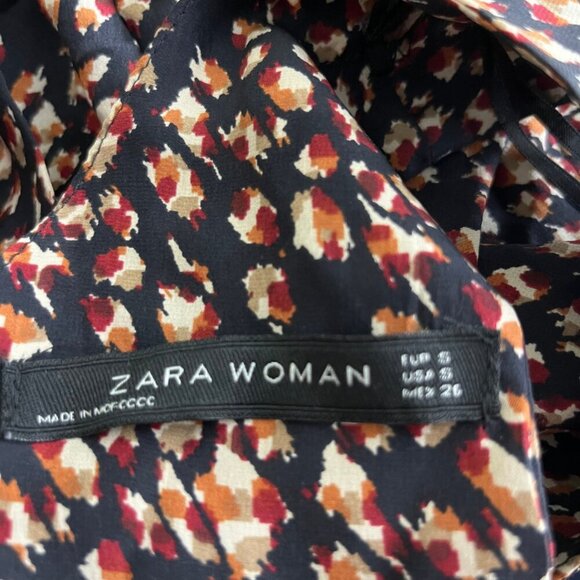 2/$30 ZARA Silk Abstract Printed Sleeveless Peplum Blouse Small #8725 - Picture 6 of 9